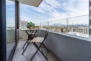 Gallery image of Depto a Pasos Mall Plaza Egana in Santiago
