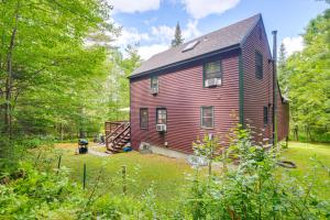 Κήπος έξω από το Honey Paws Inn Wilmington Home 6 Mi to Mount Snow