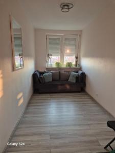 Posedenie v ubytovaní Apartament Długie Ogrody 2 pokojowy
