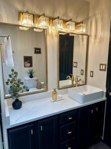 Gambar di galeri bagi Sleeps 11 Mountain Views Fully Renovated di Albuquerque