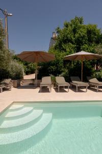 Bazén v ubytování Holiday Home Stancija Srem nebo v jeho okolí