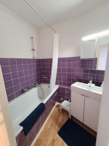 Ένα μπάνιο στο Ferienwohnung-Strandkorb