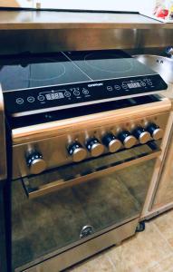 Kuchyň nebo kuchyňský kout v ubytování La Casa Nella Roccia + 7 fotografií