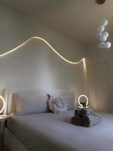 Ένα ή περισσότερα κρεβάτια σε δωμάτιο στο Free Parking 2 Bedroom The Comfy Haven +3 φωτογραφίες