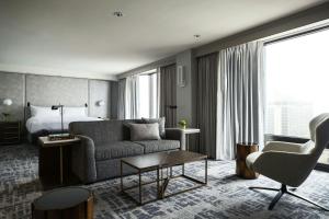 Posezení v ubytování Kansas City Marriott Downtown