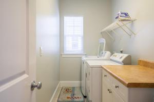 Billede fra billedgalleriet på Ocean View Sandstep 619 2 Second Row Carolina Beach i Carolina Beach + 55 billeder