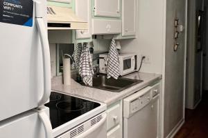 Gallery image of A Place At The Beach 123 in Atlantic Beach