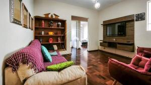 TV/trung tâm giải trí tại Apartamento aconchegante no centro de itu