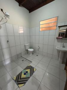 Ένα μπάνιο στο Casa de Campo Pé da Serra - Sitio em Campos Novos de Cunha