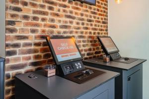 Galeriebild der Unterkunft easyHotel Zürich City Centre in Zürich