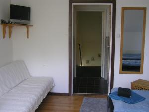 TV a/nebo společenská místnost v ubytování Fredrika Hotell Jakt&Fiskecamp