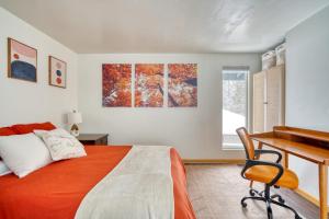 Φωτογραφία από το άλμπουμ του Cozy mid-century getaway near Downtown σε Bend