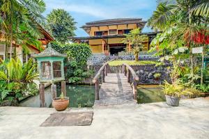 Galeriebild der Unterkunft Belvilla Bogor near Citra Alam Riverside formerly Aquarius Orange in Bogor + 33 Fotos