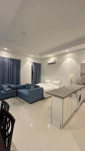 Χώρος καθιστικού στο شقق للإيجار في هوانا 1 +1 φωτογραφίες