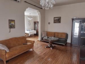 Ảnh trong thư viện ảnh của Dvux spalni semeinni nomer ở Kobuleti +2 ảnh