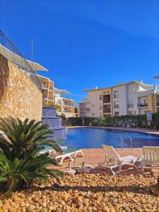 Piscina di Luxury Condo in Top Complex with Ocean and Marina View by Be Cherish o nelle vicinanze