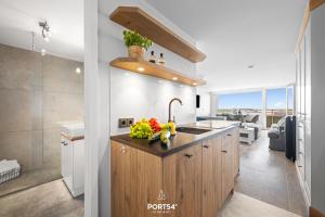 Kuchyň nebo kuchyňský kout v ubytování Ferienwohnung Möwennest Westerland Sylt