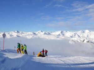Apartment in Veysonnaz near Ski Gondola im Winter