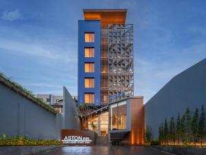 una representación de un hotel con un edificio alto en Aston Inn Lumajang - East Java, en Lumajang