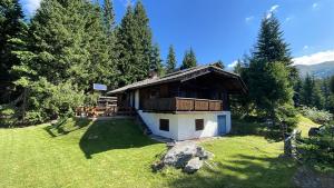 Φυσικό τοπίο κοντά σε αυτή η παραθεριστική κατοικία +19 φωτογραφίες