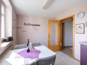 Fotografie z fotogalerie ubytování Delightful holiday home in Battenberg near forest v destinaci Battenberg