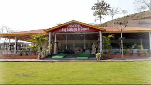 Ảnh trong thư viện ảnh của Raj Cottage Nature Luxury Resort ở Karjat