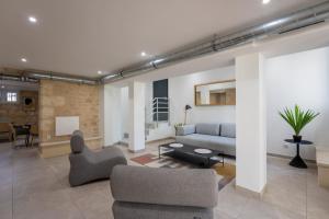 Χώρος καθιστικού στο Résidence Coliving Bordeaux : Chambres Privées Tout Inclus