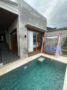 Πισίνα στο ή κοντά στο La Tirta House +4 φωτογραφίες