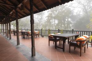 Balkon oz. terasa v nastanitvi Banbas Resort, Chitwan