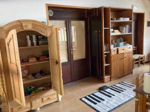 Kuchyň nebo kuchyňský kout v ubytování Casa del Lampone - Bungalow mit Gardaseeblick