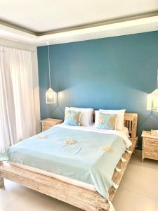 NEW Villa Indah Seminyak 3BR Private Pool客房内的一张或多张床位