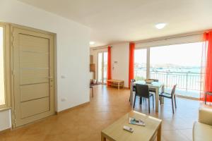 Χώρος καθιστικού στο Family Suite Porto Vecchio +13 φωτογραφίες