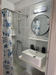 A bathroom at Blue Wave
