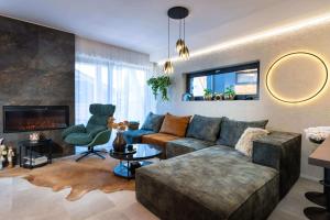 Гостиная зона в Apartmanica Chalet 5A, private wellness, garage, Donovaly center