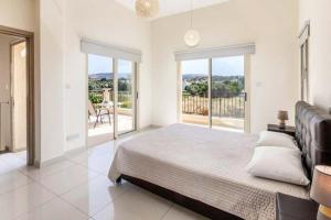 Postel nebo postele na pokoji v ubytování Villa Green Valley 2 + 19 fotografií