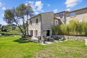 Vườn quanh Villa Mougins