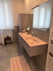 Ένα μπάνιο στο Casa Simonetta +34 φωτογραφίες