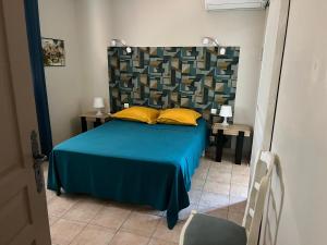 Ένα ή περισσότερα κρεβάτια σε δωμάτιο στο Suite confortable