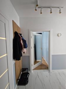 Φωτογραφία από το άλμπουμ του Niebieski apartament w Wileńska Park i prywatne miejsce w garażu podziemnym σε Σλούπσκ +27 φωτογραφίες