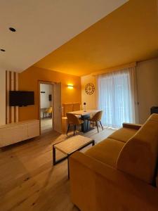 Η κουζίνα ή μικρή κουζίνα στο Rauzi apartments