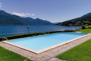 Naturlandskabet i nærheden af lejligheden + 28 billeder