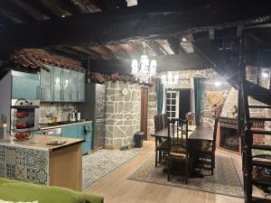 Η κουζίνα ή μικρή κουζίνα στο Casa azul