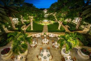 Aed väljaspool majutusasutust The Palms Turks and Caicos