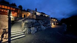 Billede fra billedgalleriet på Chalet with amazing fjord view in Lingåsen i Valldal