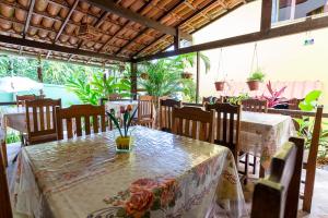 Un patio o zona al aire libre en Pousada Arraial Lua Crescente