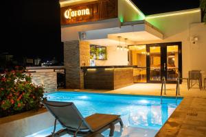 Bassein majutusasutuses Hotel Boutique Maree või selle lähedal