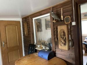 Domek przy lesie的相册照片 更多1张照片