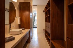 Ένα μπάνιο στο Luxury Heaven in Merida Poolside Bliss in La Ermita +50 φωτογραφίες