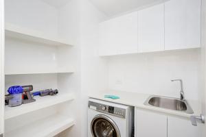 Fotografie z fotogalerie ubytování Relax in blissful sun-soaked luxury by the beach v destinaci Perth