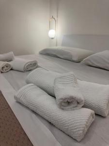 Imagen de la galería de Relax in piscina privata a due passi da Tropea e Pizzo, en Vibo Valentia Marina